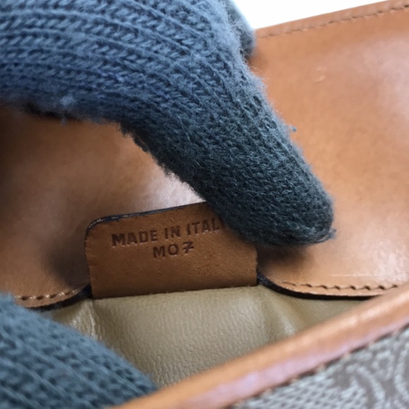 CELINE MACADAME ENVELOPE CLUTCH - Picture 11 of 15